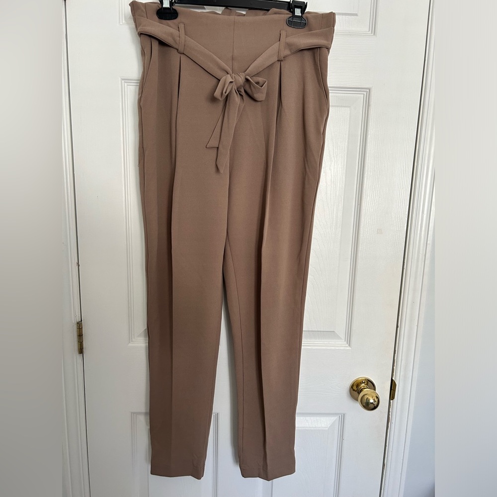 NWT High Waisted Paperbag Tie Pants Dusty Rose (XL)